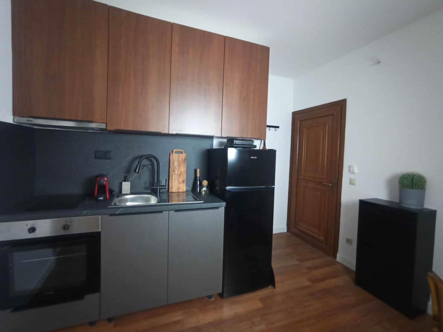 Down Town Luxurious Apartments 4 アレクサンドルポリス エクステリア 写真