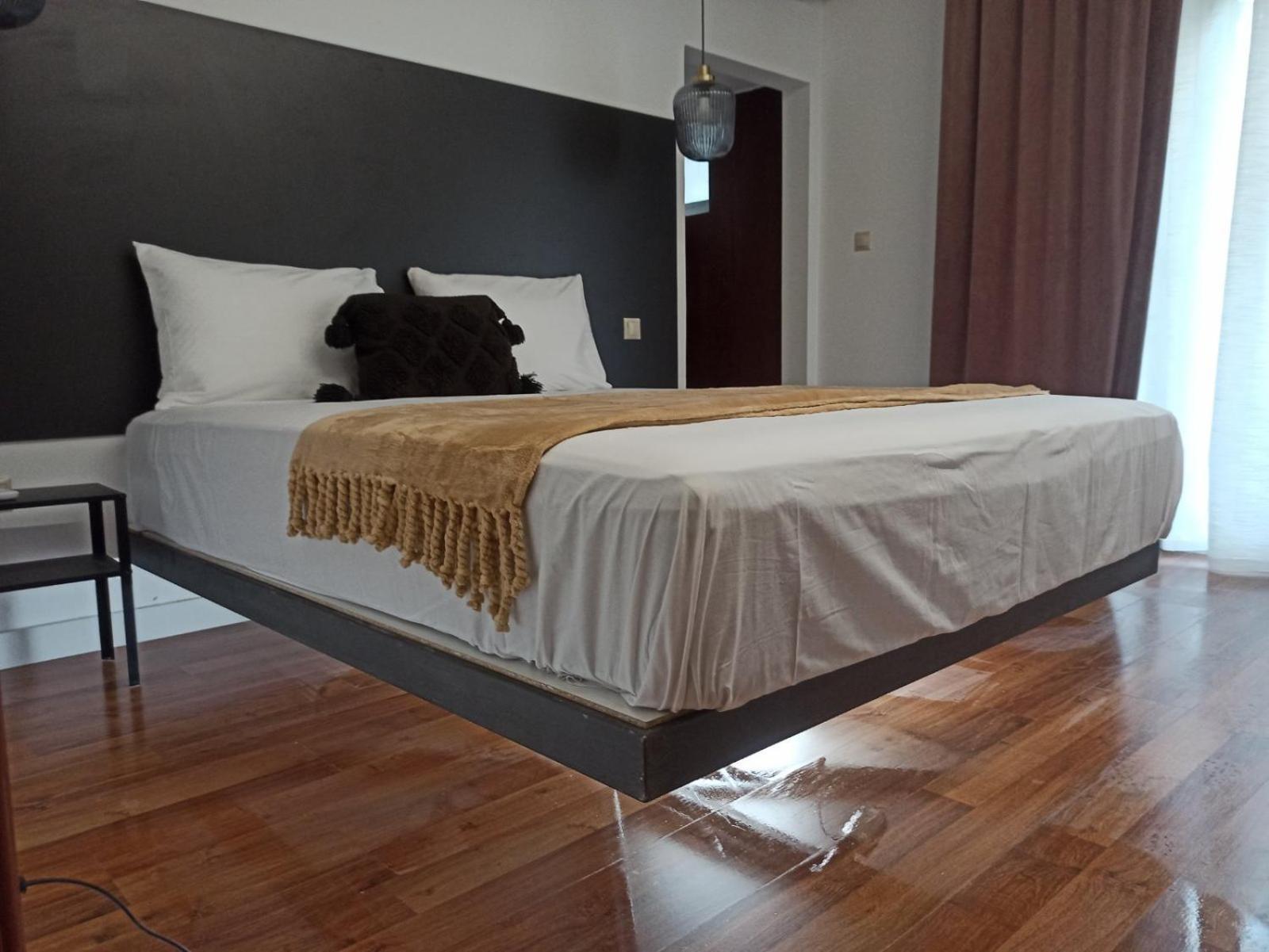 Down Town Luxurious Apartments 4 アレクサンドルポリス エクステリア 写真